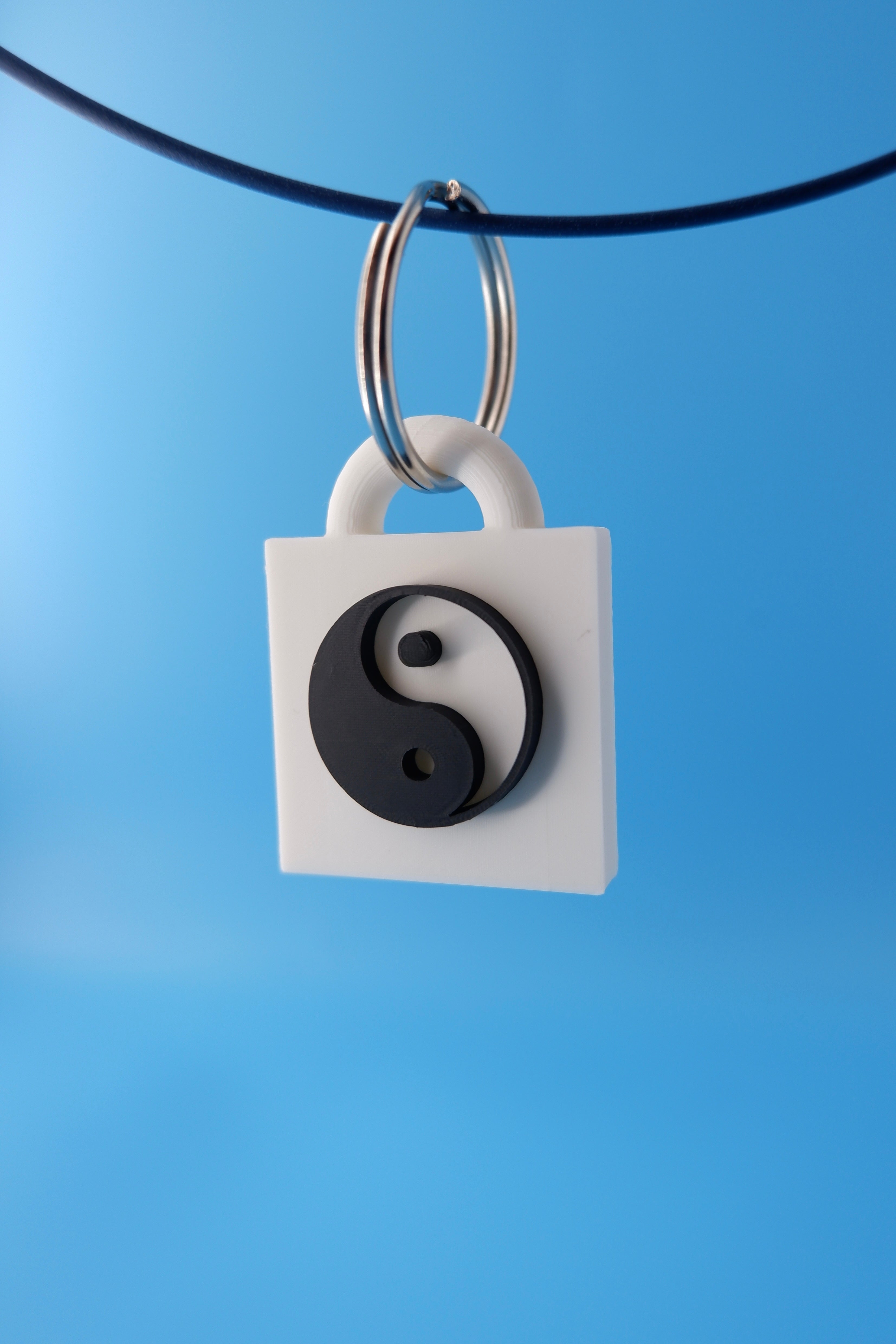 Yin & Yang Keychain