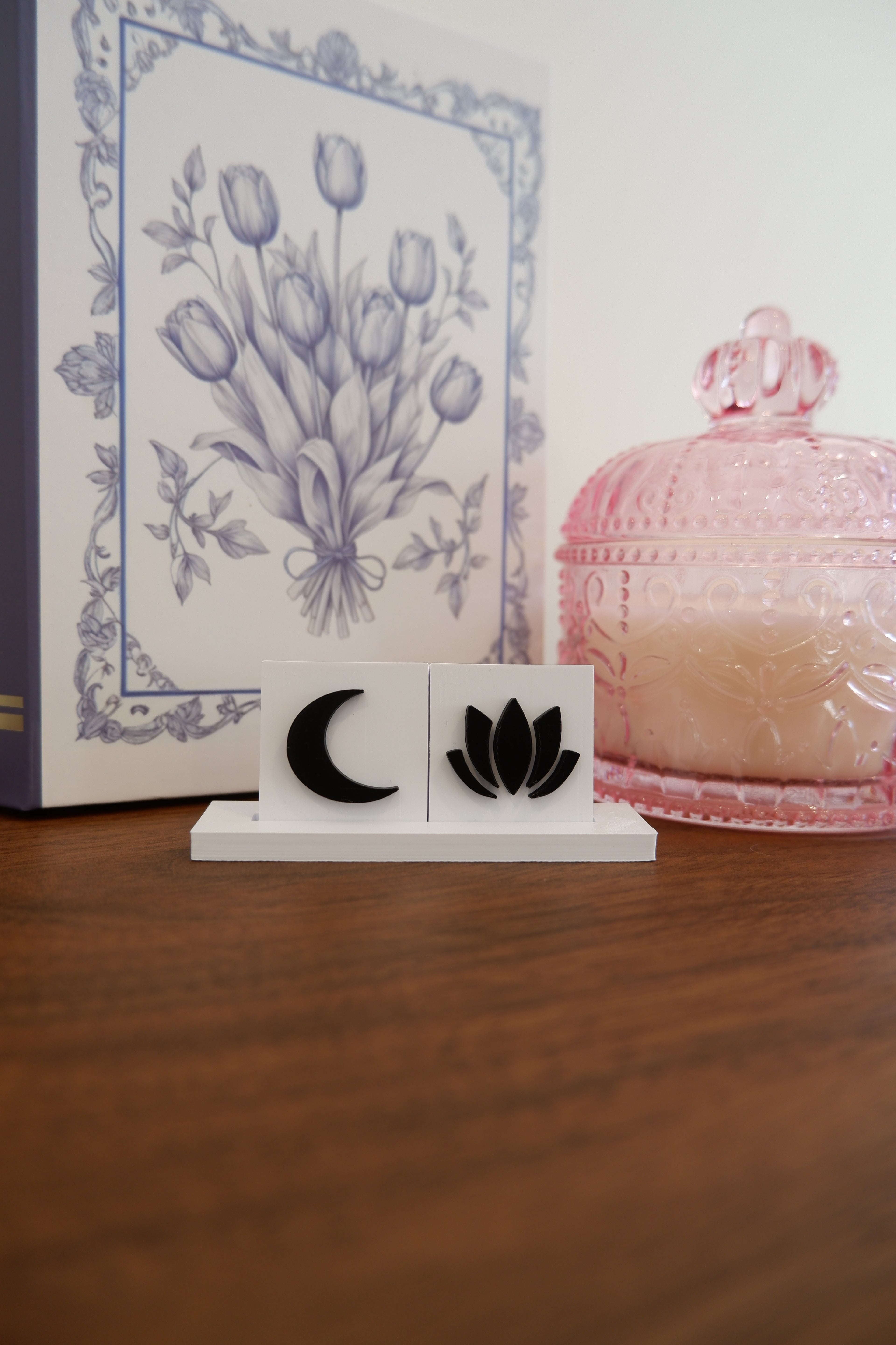 Lotus & Lune