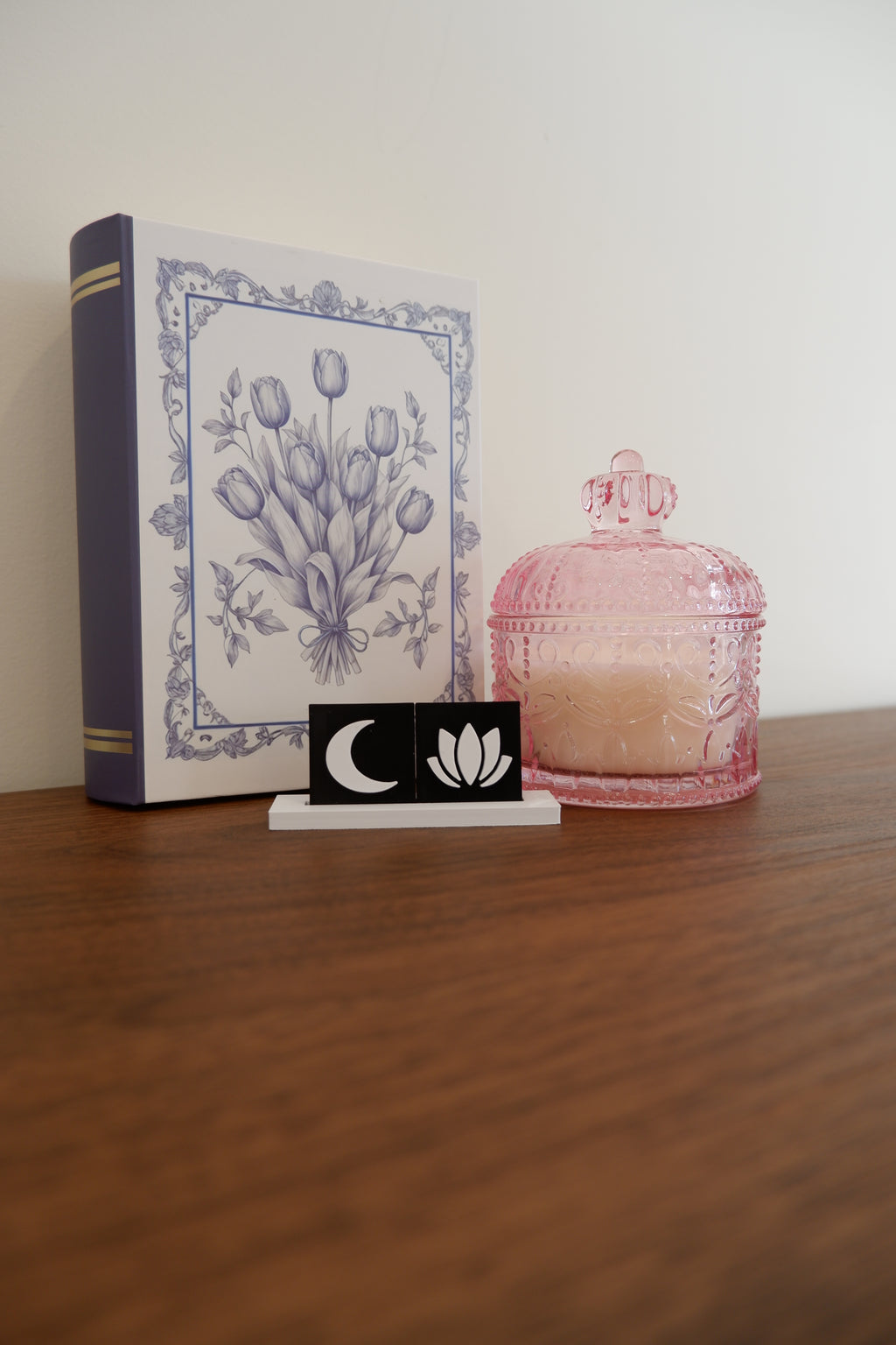 Lotus & Lune