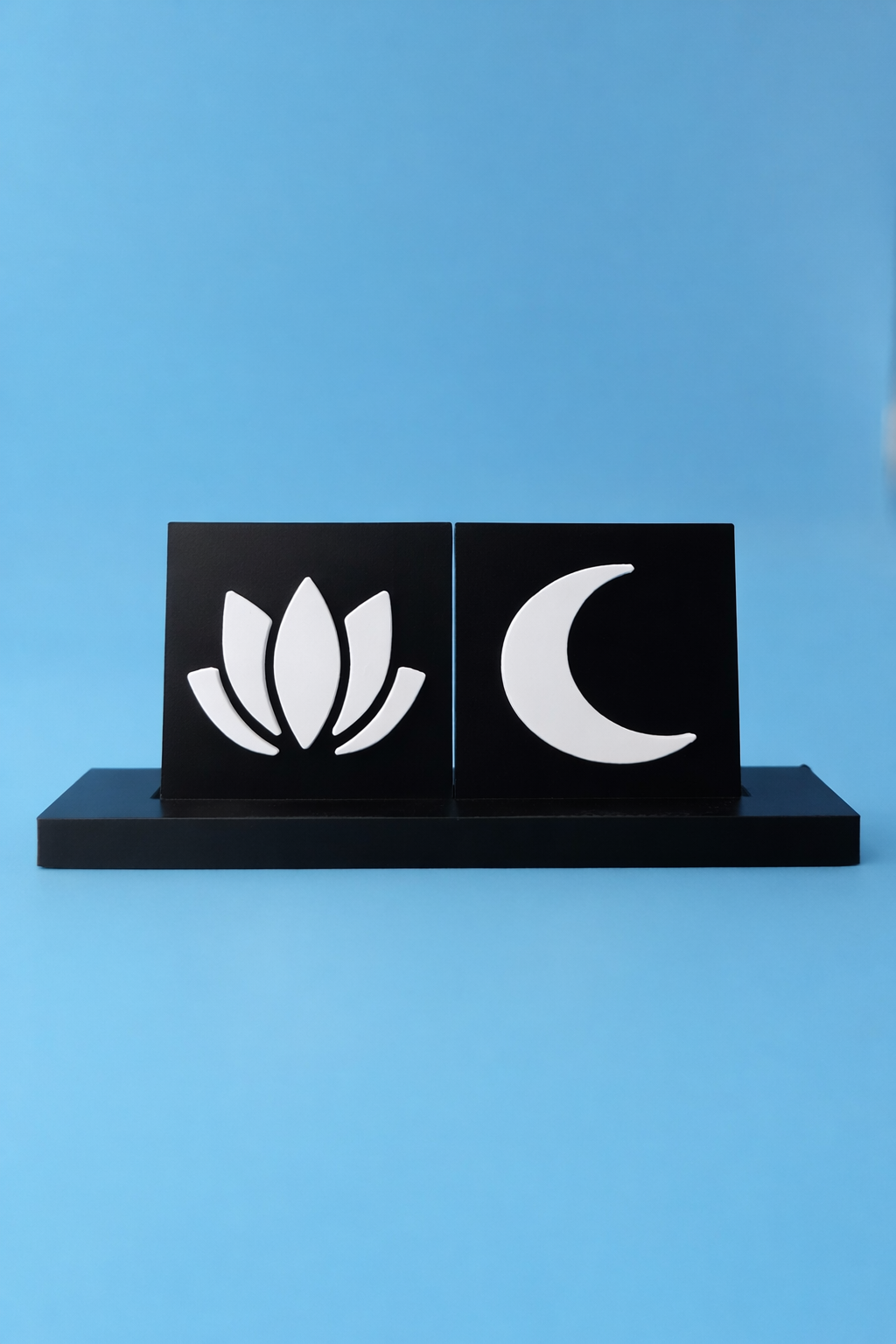 Lotus & Lune