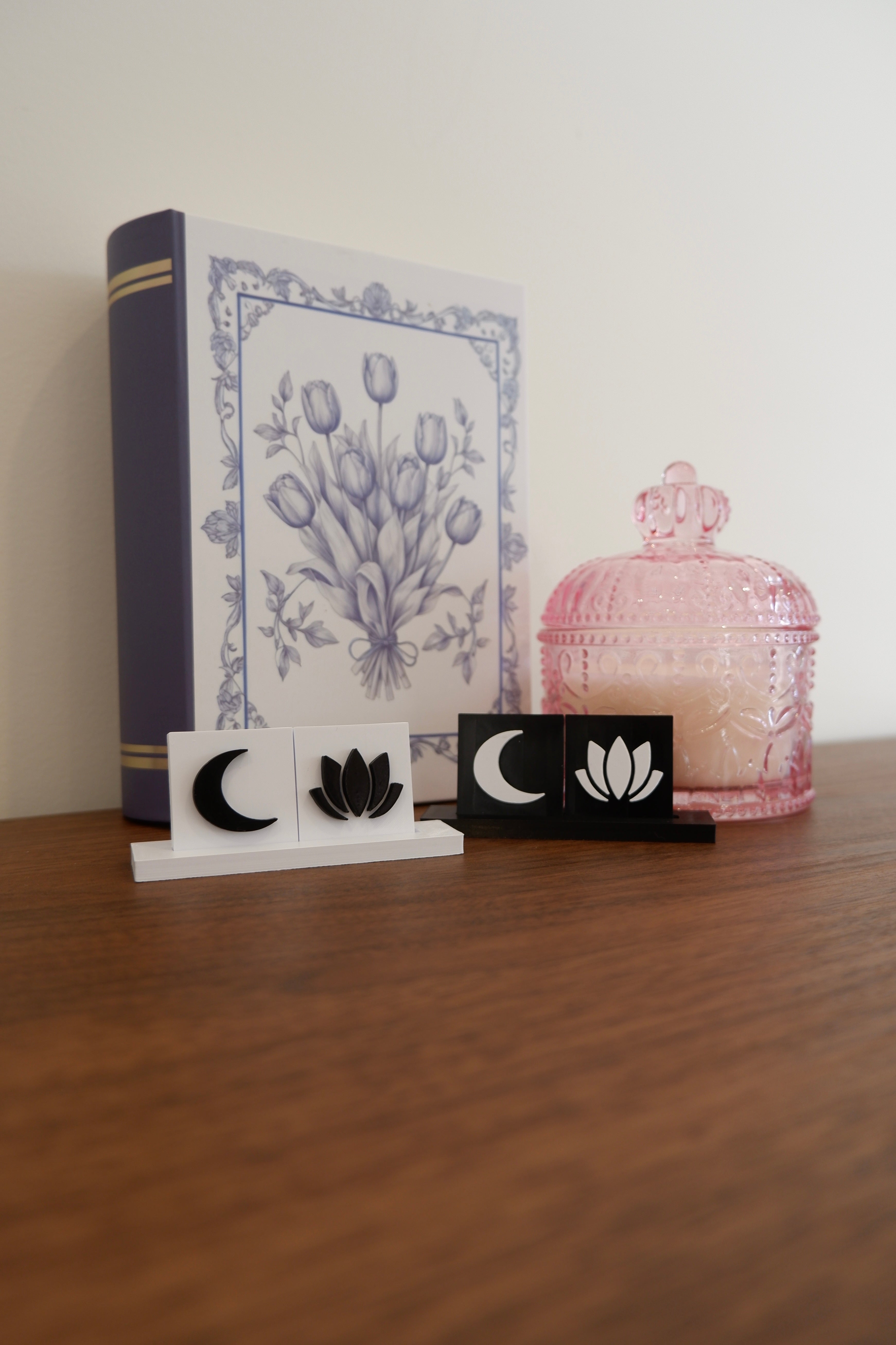 Lotus & Lune