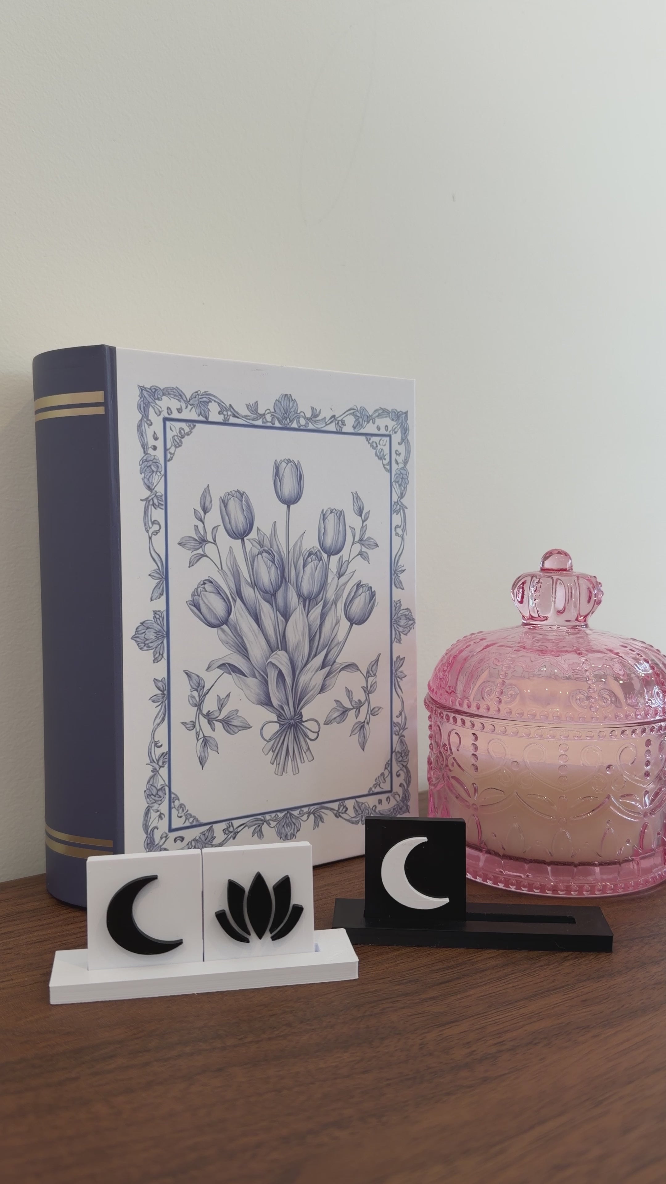Lotus & Lune