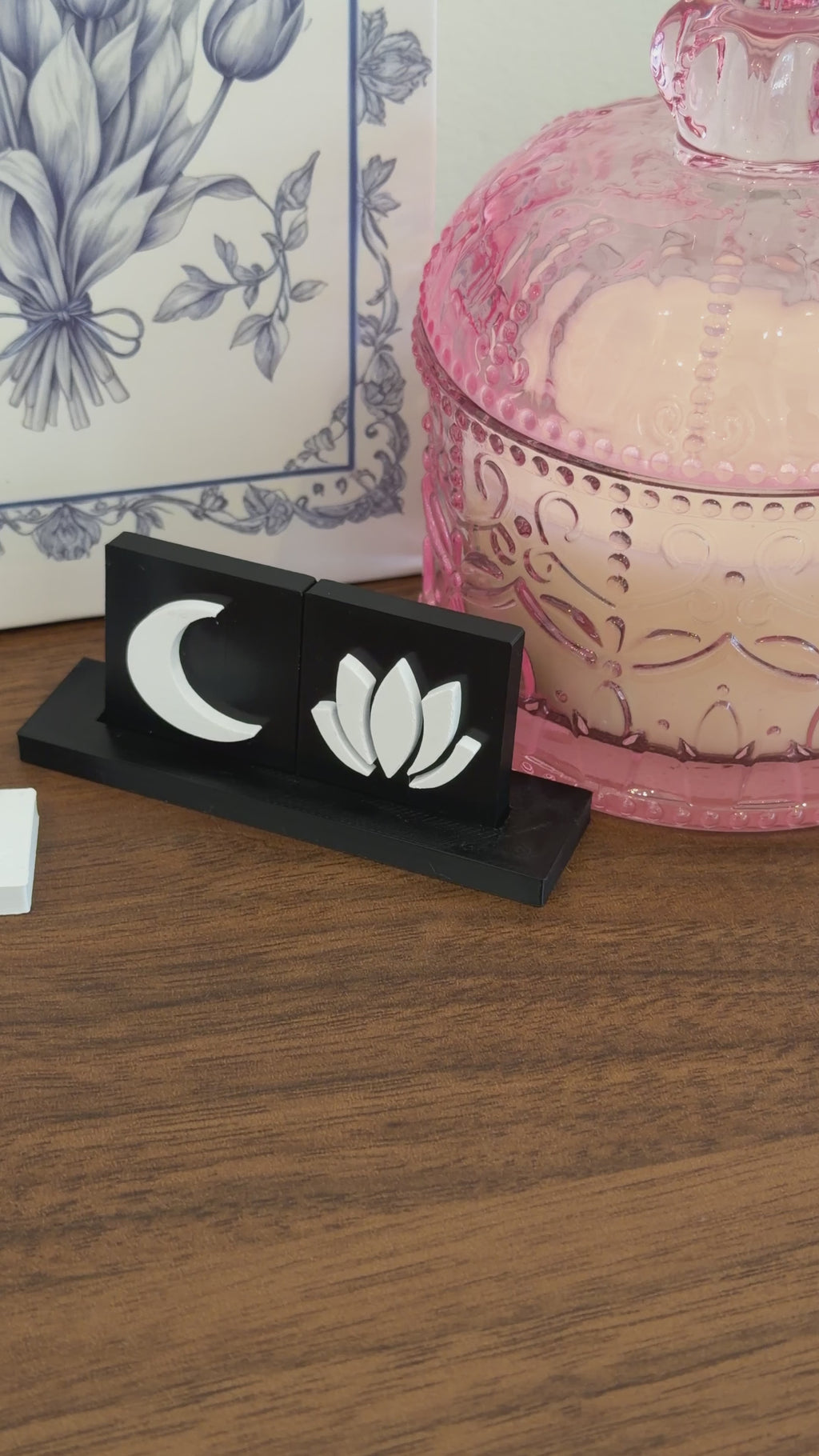 Lotus & Lune